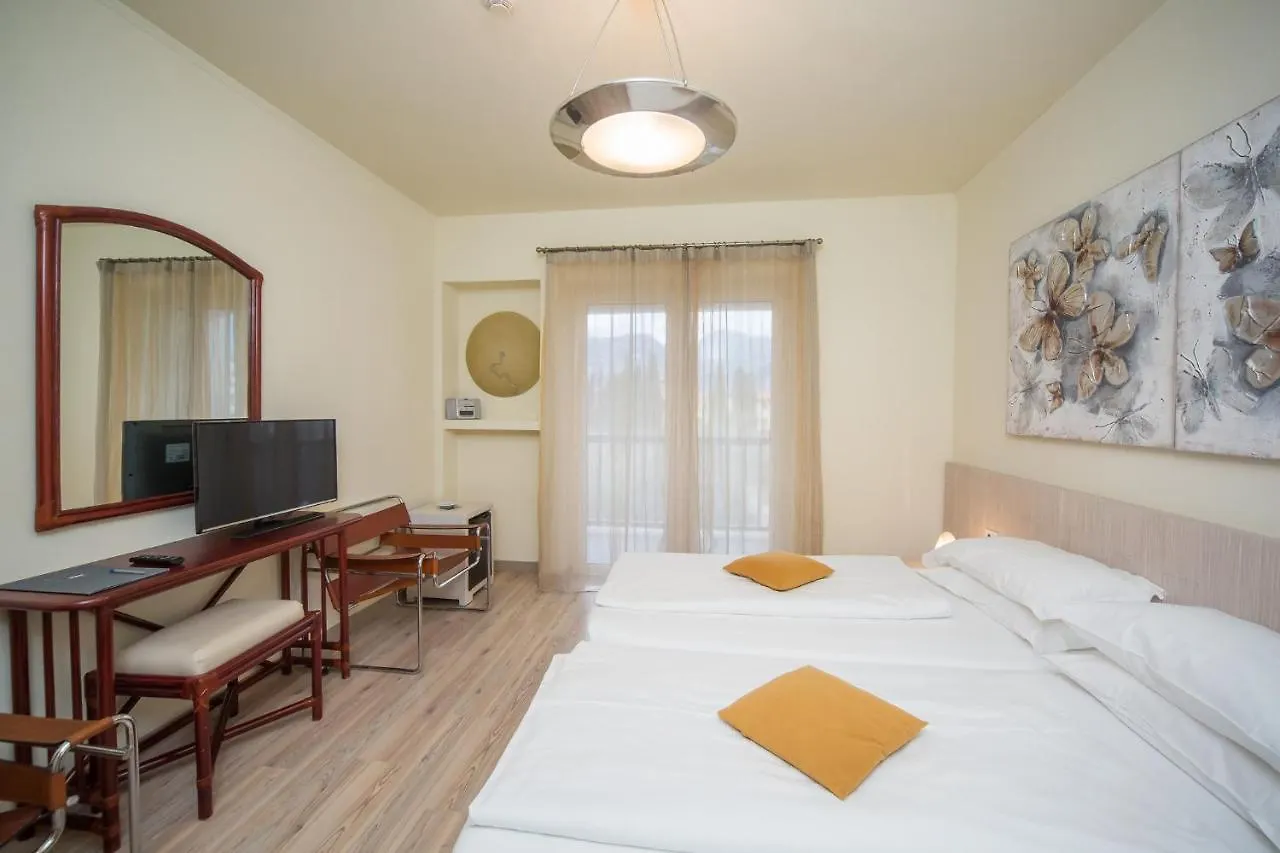 Club Hotel Olivi - Tennis Center Malcesine