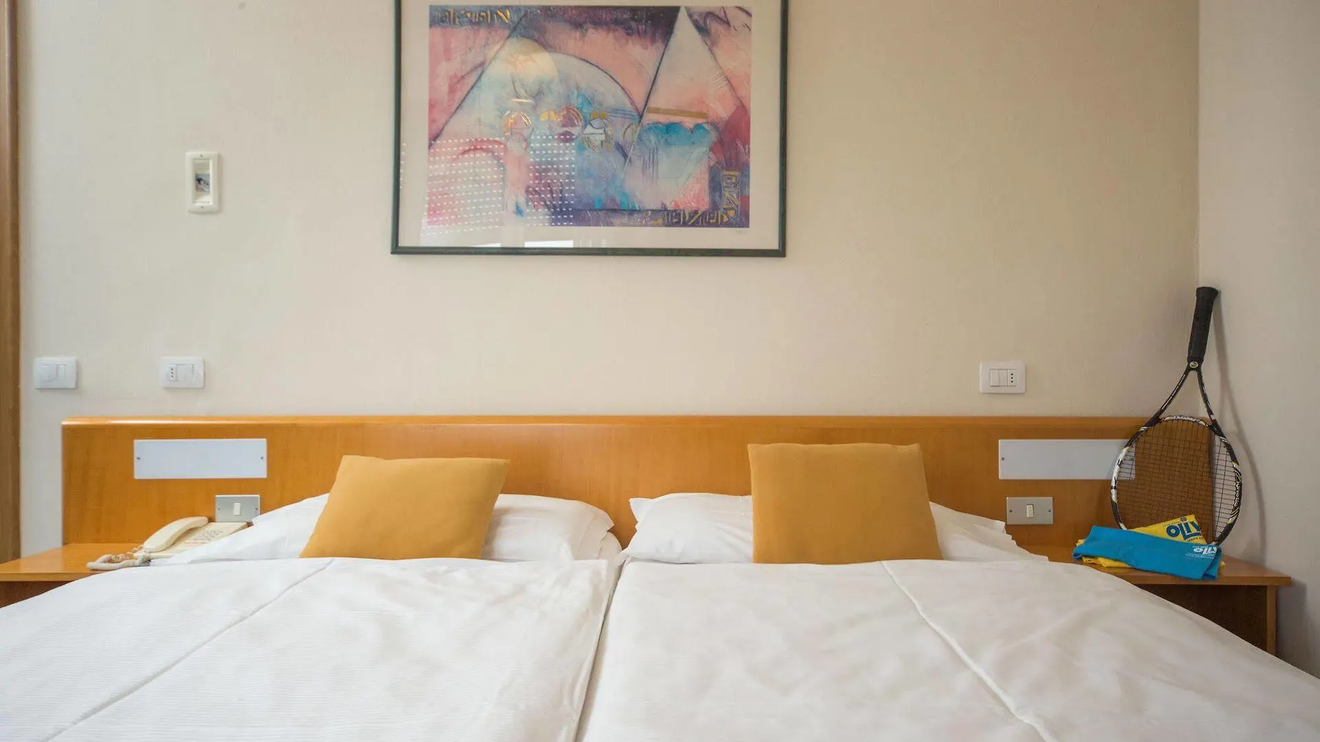 Club Hotel Olivi - Tennis Center Malcesine Italy